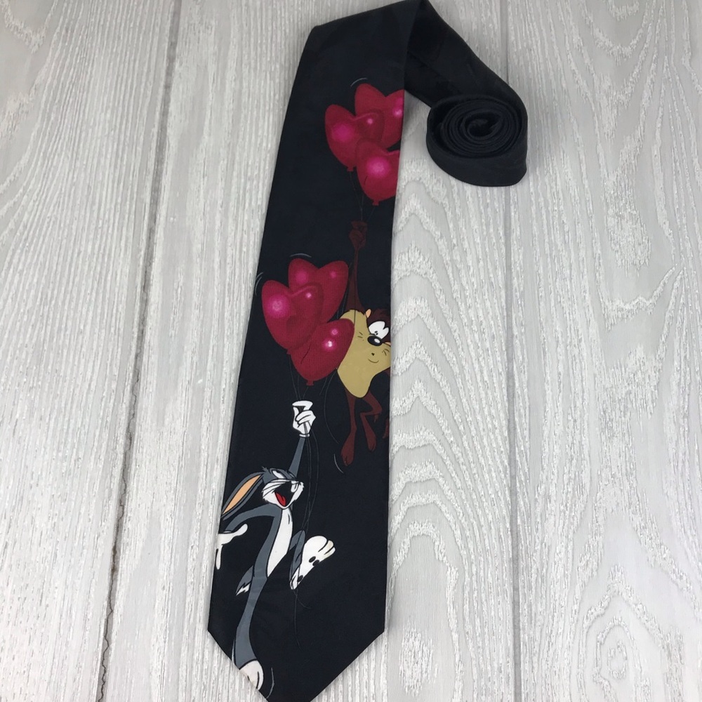 Vintage Looney Tunes Bugs Bunny Taz Valentine Hearts Balloon Necktie Black